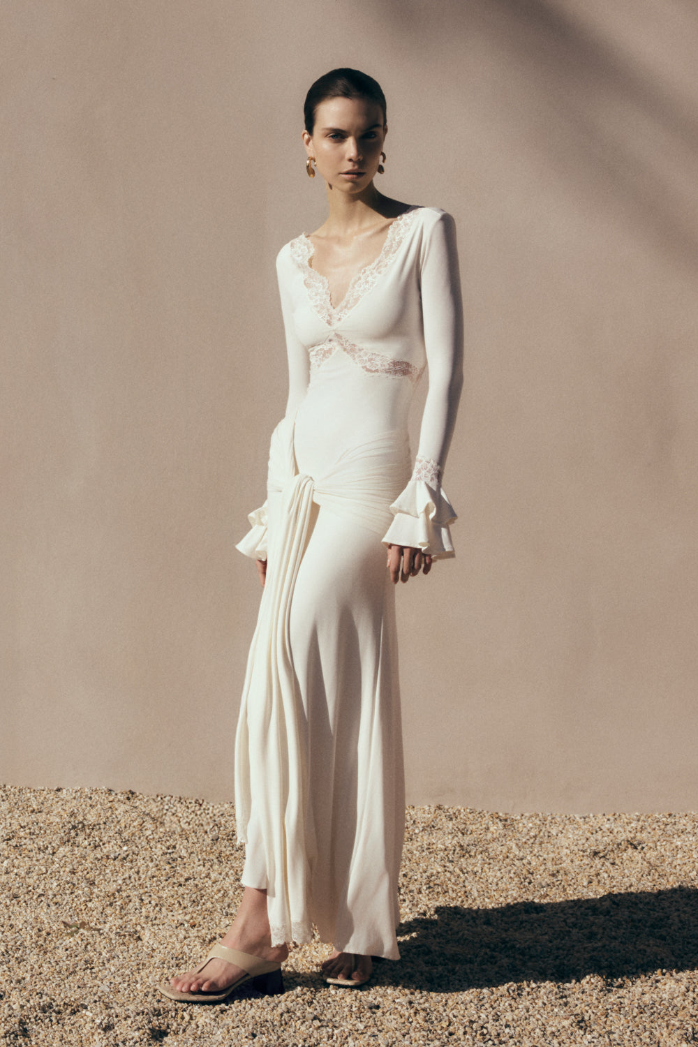 Electra Slinky Lace Maxi Klänning - Elfenben