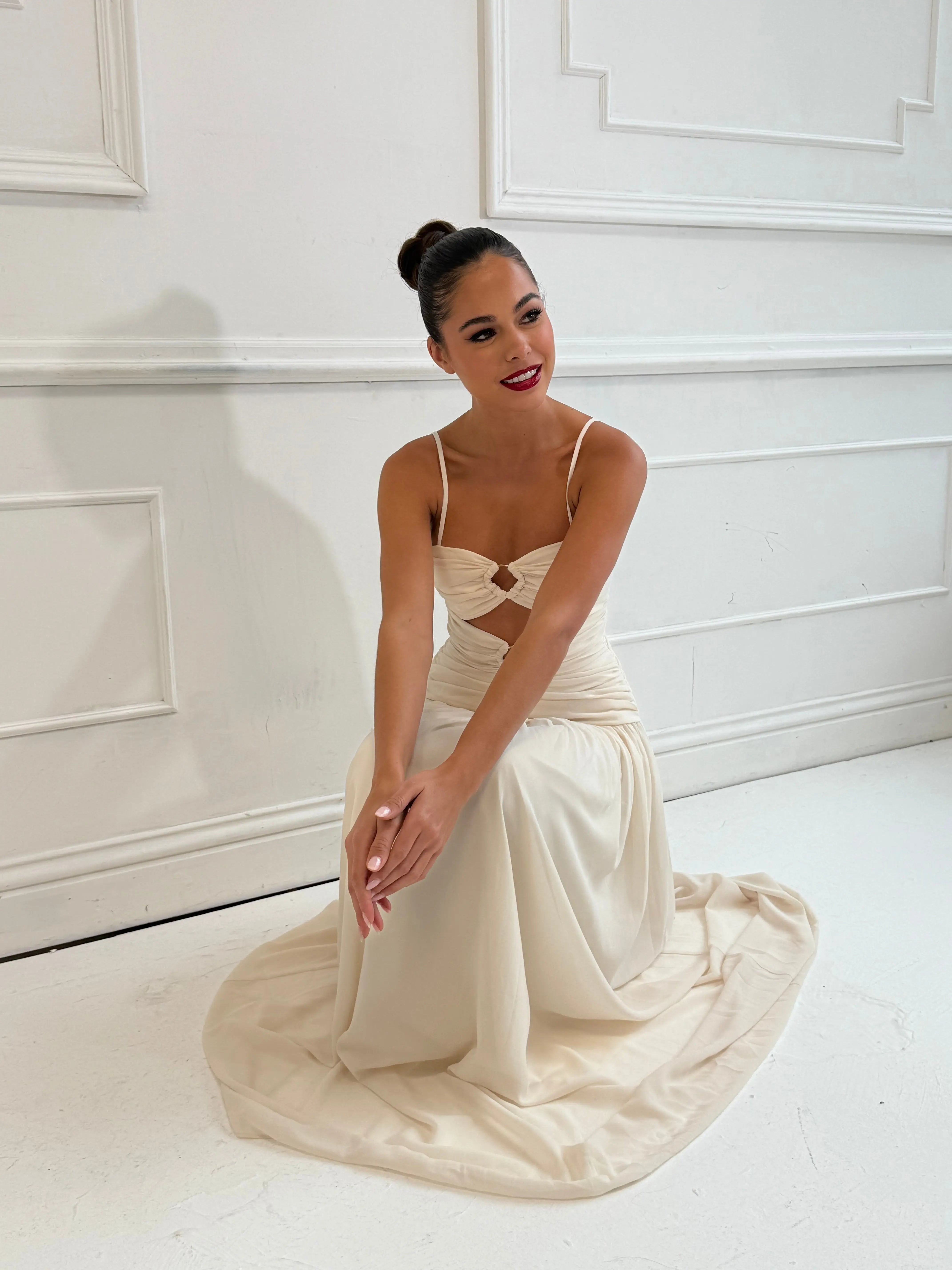 Legacy Klänning i Kräm